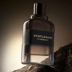 Givenchy Gentleman Boisee 200ml eau de parfum spray