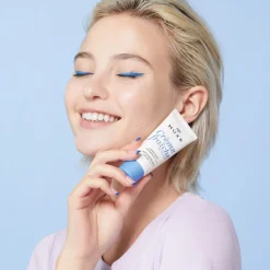 Nuxe Creme Fraiche de Beaute 3in1 48h Moisturizing Cream + Remover + Mask